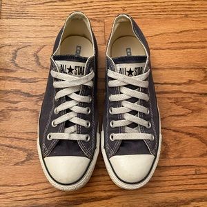 Converse Chuck Taylor Low Top Shoes